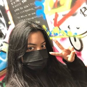 Meet your Posher, Jimena